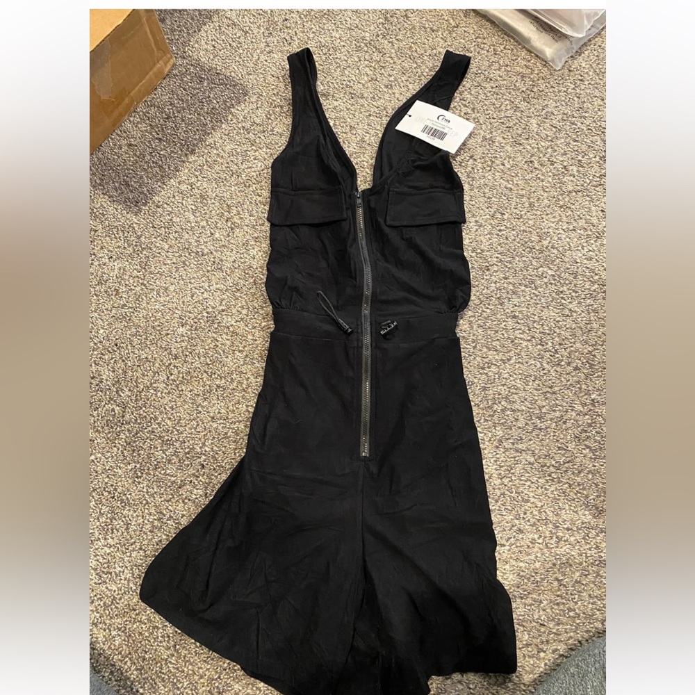 Black hermosa cinch romper